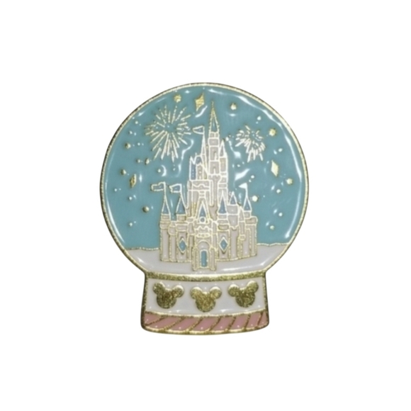 Castle Pin - Picture 1 of 3